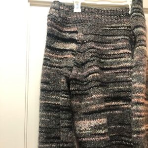 Off shoulder knit sweater